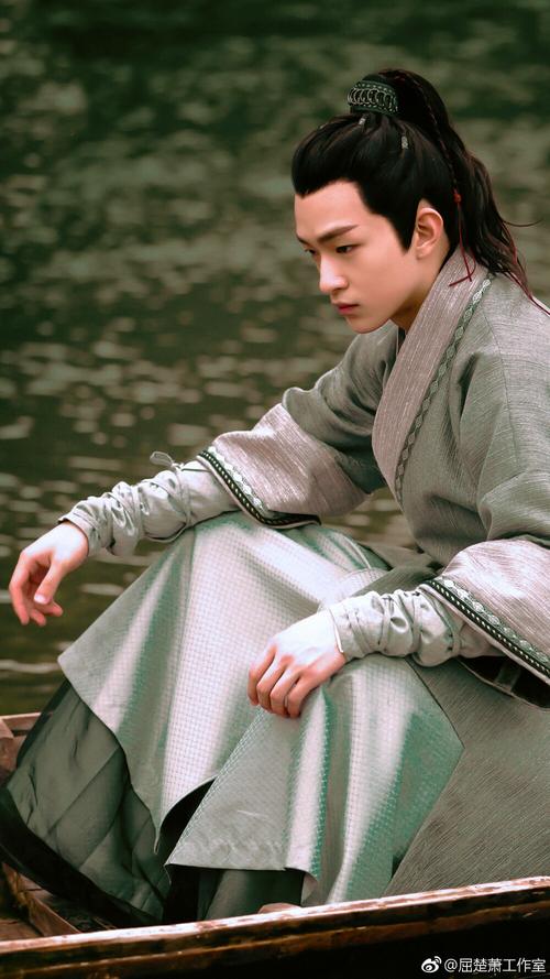 屈楚萧个人资料简介,屈楚萧是什么(屈楚萧是哪里人)