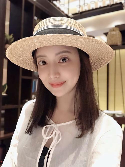 尹世雅,金娜允(宋允儿和尹世雅) 尹世雅,金娜允(宋允儿和尹世雅)