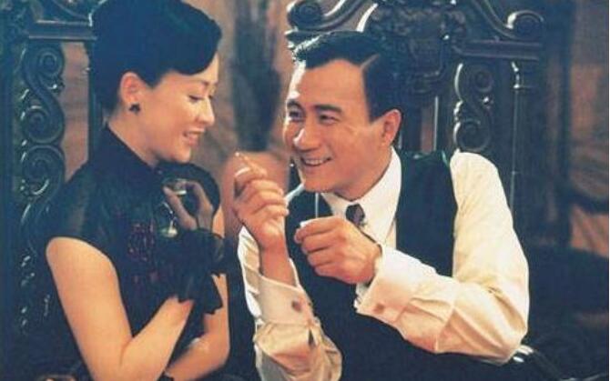 刘嘉玲为什么跟胡军很熟(胡军喜欢刘嘉玲)