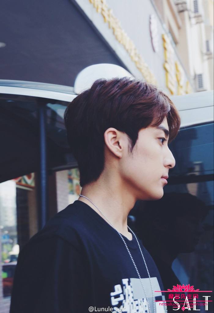 郭子凡女朋友罗奕微博承认恋情