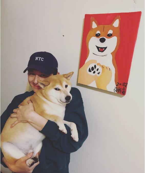 张轩睿捐肝伤疤图片(张轩睿几岁的时候捐肝救父啊)