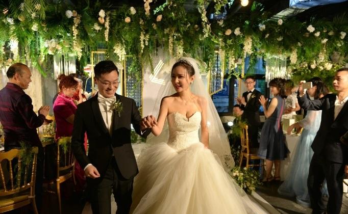 伊芙蕾雅结婚嫁给天蚕土豆了？天蚕土豆身价