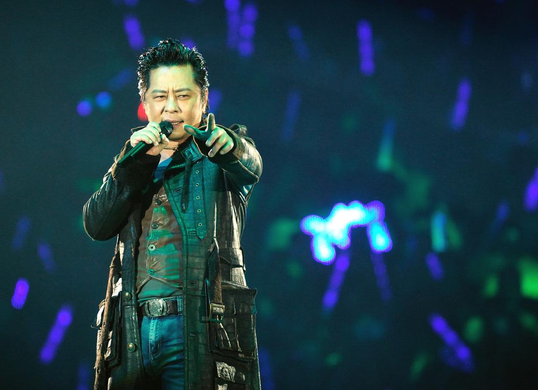 王杰和张国荣是什么关系？成龙知道王杰被谁(为什么张国荣叫杰仔)