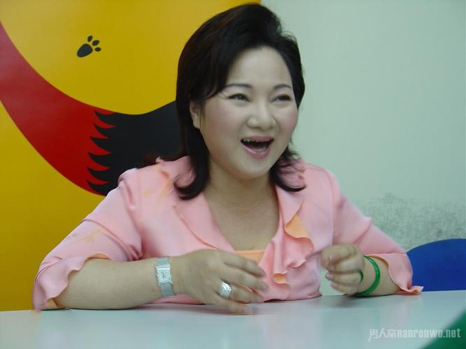 白冰冰个人资料,白冰冰多高(白冰真实身高多少)