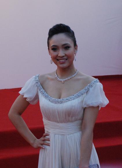 白静个人资料,明星白静演过的电影(白静演过什么电影)