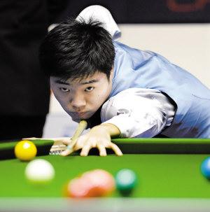 丁俊晖个人资料，世界九球女子最新(丁俊晖九球比赛视频)