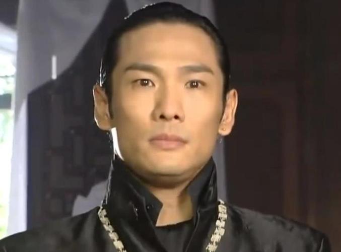 于冠华个人资料,王冠个人资料简介(王冠 个人)