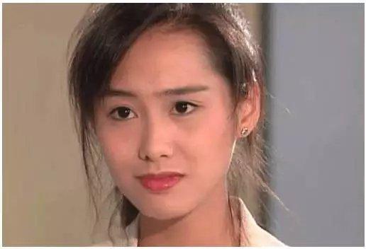 三级片演员,两个人免费观看日本的