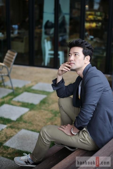 韩国女星秀彬 元宇宙b