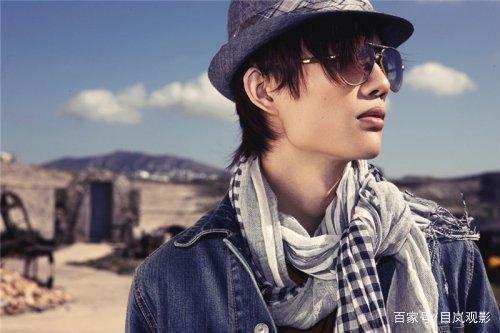 许嵩八卦，许嵩有什么黑点吗(许嵩和大黑什么关系)