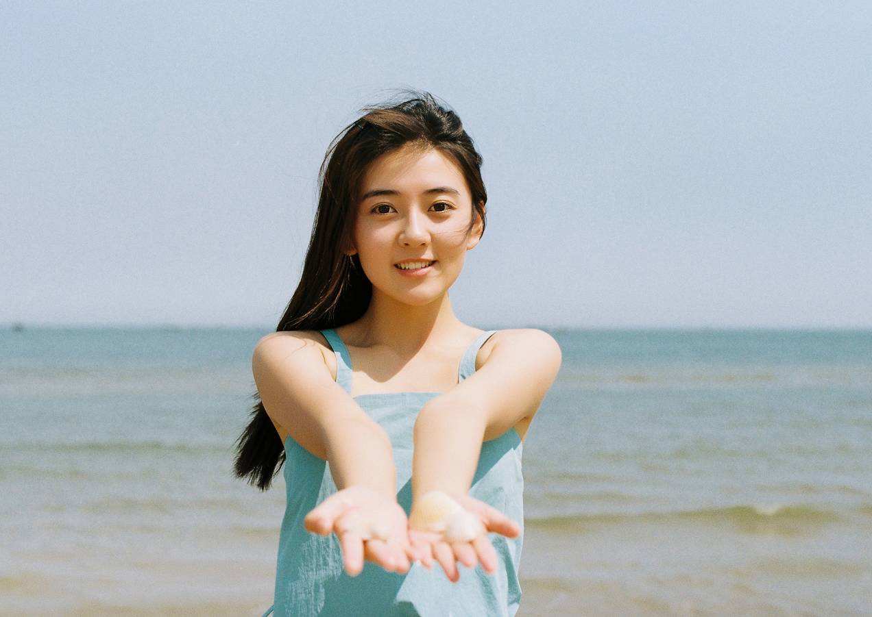 蒲巴甲老婆梁洁是谁旗下的艺人？梁洁有没有