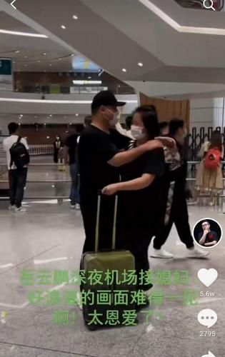 岳云鹏老婆郑敏图片,岳云鹏在北京(岳云鹏老婆郑敏)