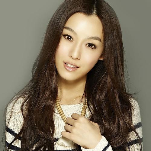 范玮琪身高体重，王小玮身高体重(范玮琪多高多重)