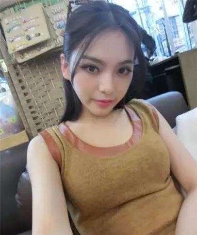 郝劭文现状如何？郝劭文小时候和长大后发差