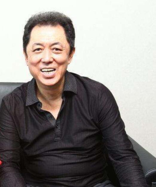 郝劭文现状如何？郝劭文小时候和长大后发差