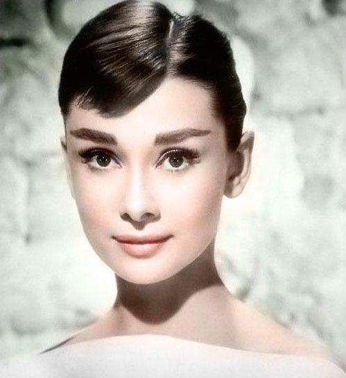 奥黛丽·塔图和赫本有关系吗(奥黛丽·赫本和希特勒) 奥黛丽·塔图和赫本有关系吗(奥黛丽·赫本和希特勒)