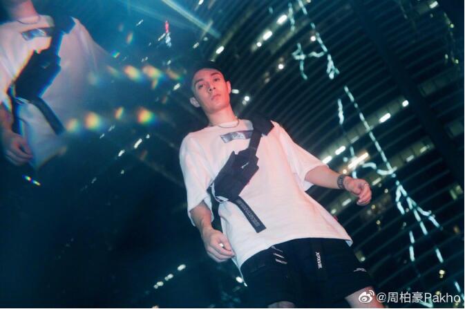 周柏豪为什么叫备胎豪、比比鸟