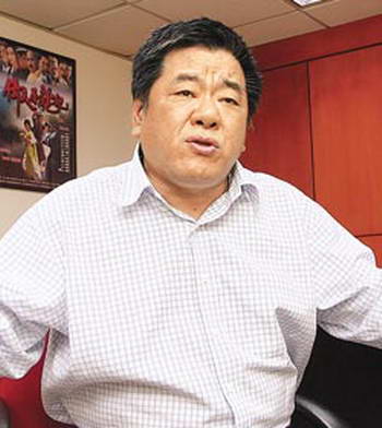 郝劭文现状如何？郝劭文小时候和长大后发差