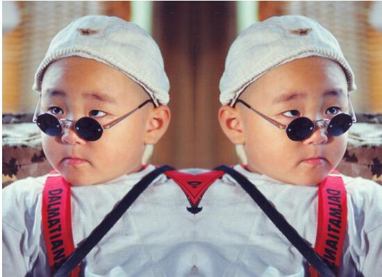 郝劭文现状如何？郝劭文小时候和长大后发差