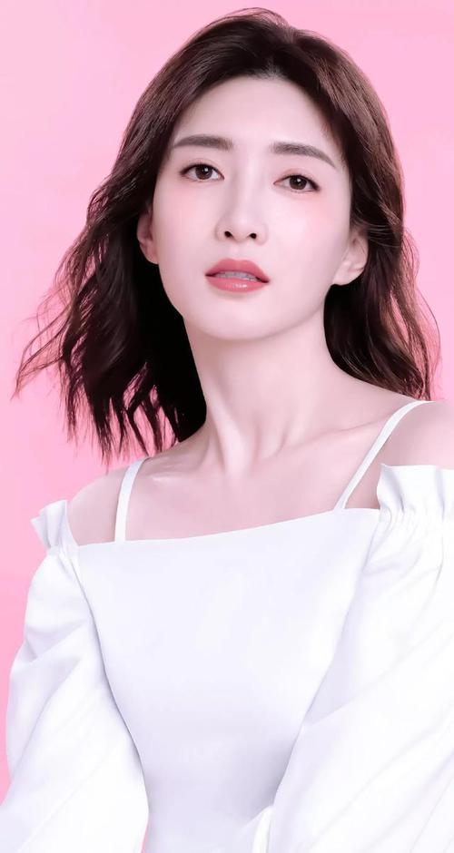 女明星曝光，00后女明星(00后明星名单 女明星)