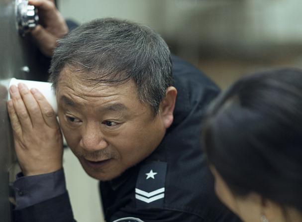 范伟主演的电视剧，范明主演的农村(范伟主演的电视剧大全)