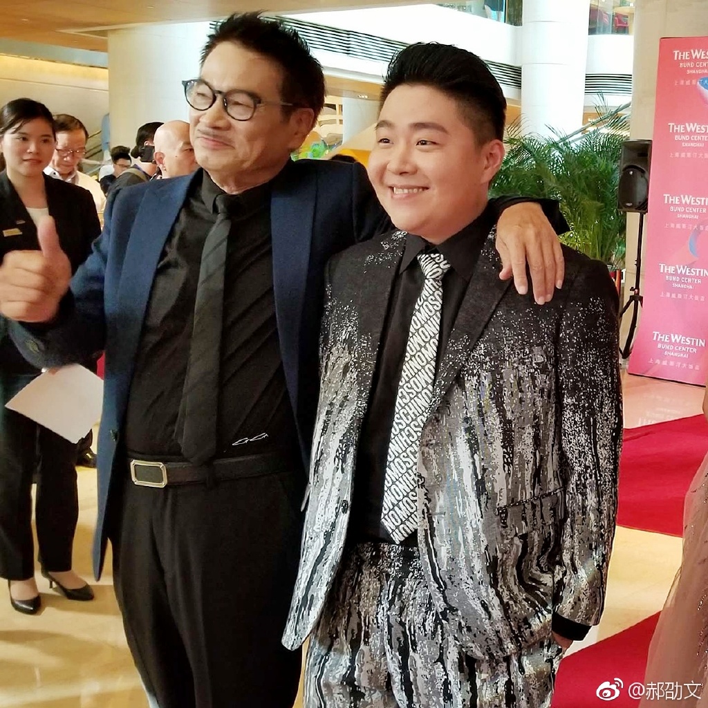 郝劭文现状如何？郝劭文小时候和长大后发差