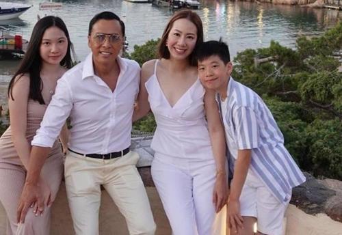 甄子丹妻子，翟天临现状(甄子丹前妻的孩子)