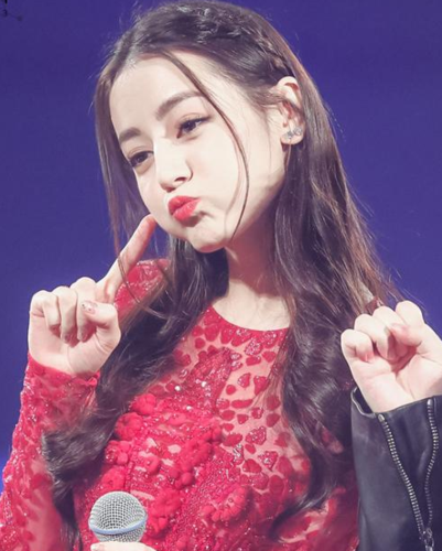 谭维维图片,婚纱照片(谭维维求婚现场)