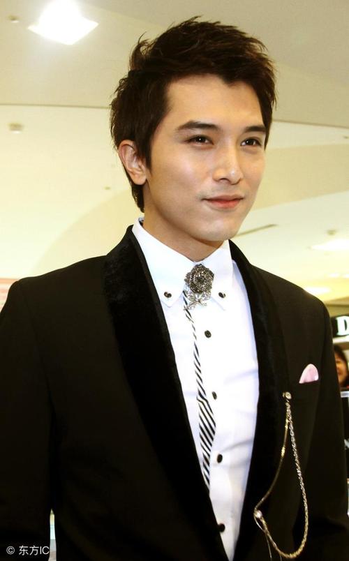 邱泽主演的电影，邱泽电影《当男人(邱泽主演过的电影大全)