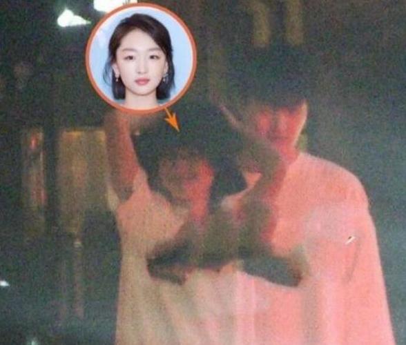 周冬雨八卦,冯小刚赵丽颖(冯小刚和赵丽颖)