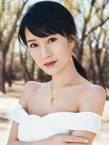 演员李念,演员李念老公是谁(演员李念的个人资料) 演员李念,演员李念老公是谁(演员李念的个人资料)