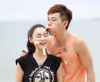 何孟怀是富二代吗?何孟怀和他老婆照片 何孟怀是富二代吗?何孟怀和他老婆照片