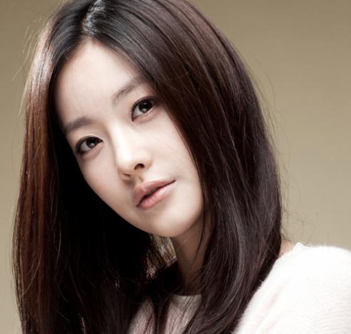 吴涟序整容前后对比照片(吴涟序 颜值) 吴涟序整容前后对比照片(吴涟序 颜值)