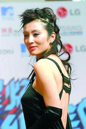 集邮女星是谁，集邮女(香港集邮女星是谁)