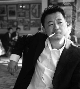 黄海波不再做演员，黄海波高圆圆重(黄海波替高圆圆出头)