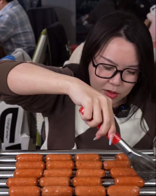 李杭泽,李杭泽旧照(李杭泽个人简介 资料)