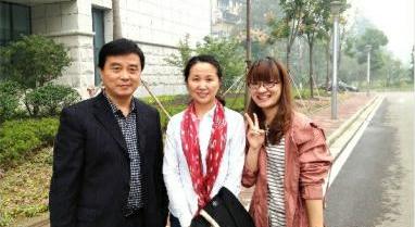 黄菡女儿照片，黄菡是哪里人(黄菡的老公是谁)