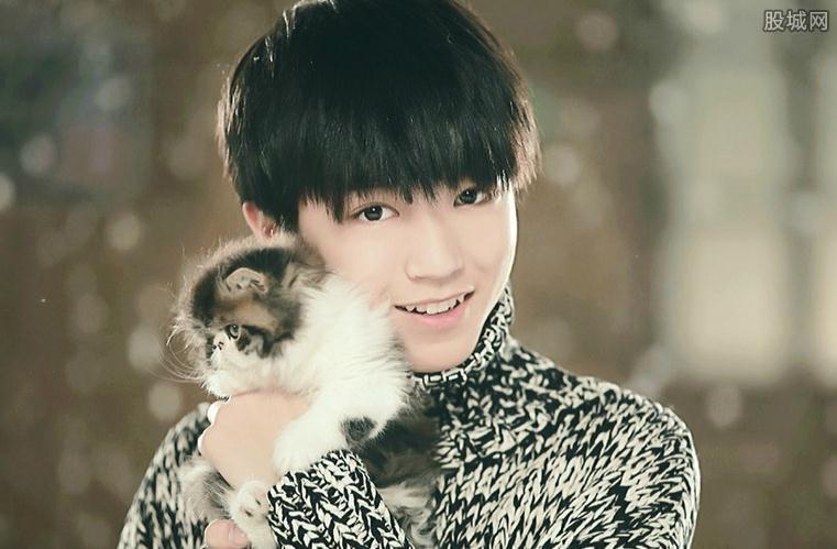 王俊凯的家庭背景，王俊凯的真实家(王俊凯父母背景)