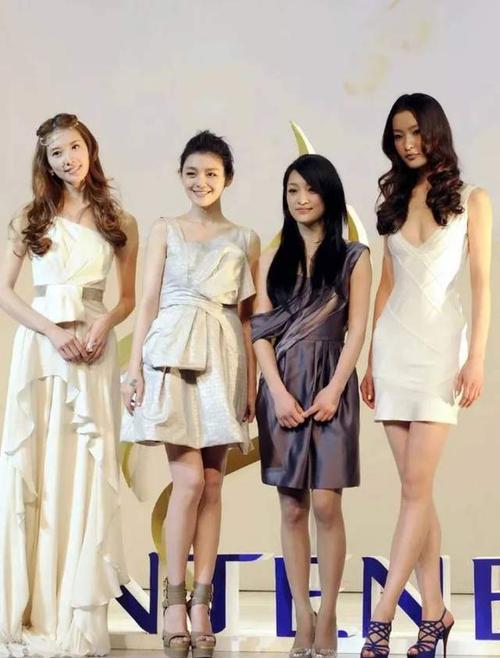 女明星绯闻,中国绯闻最多的女明星(哪位女明星绯闻最多) 女明星绯闻,中国绯闻最多的女明星(哪位女明星绯闻最多)