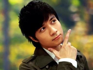 明星古巨基，古巨基真名叫什么(古巨基出道照片)