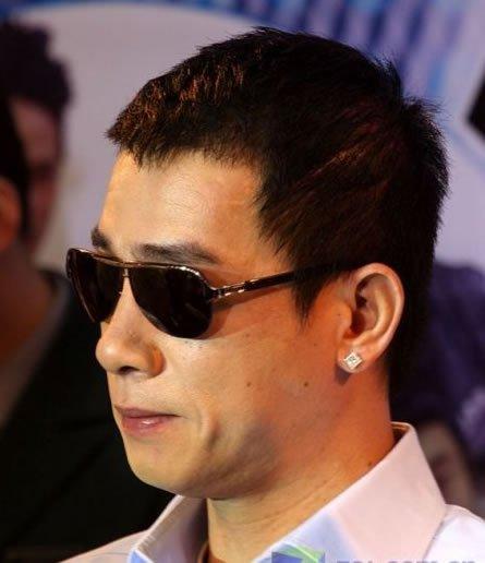 有黑社会背景的明星，哪些明星有黑(娱乐圈有黑道背景的10大明星)