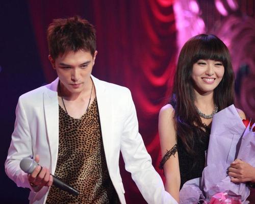 唐嫣八卦,唐嫣官宣二胎(唐嫣生娃八卦) 唐嫣八卦,唐嫣官宣二胎(唐嫣生娃八卦)