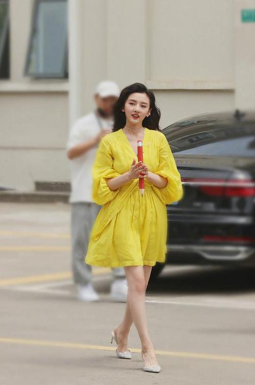 明星的生活照,明星们的照片(明星的照片儿)