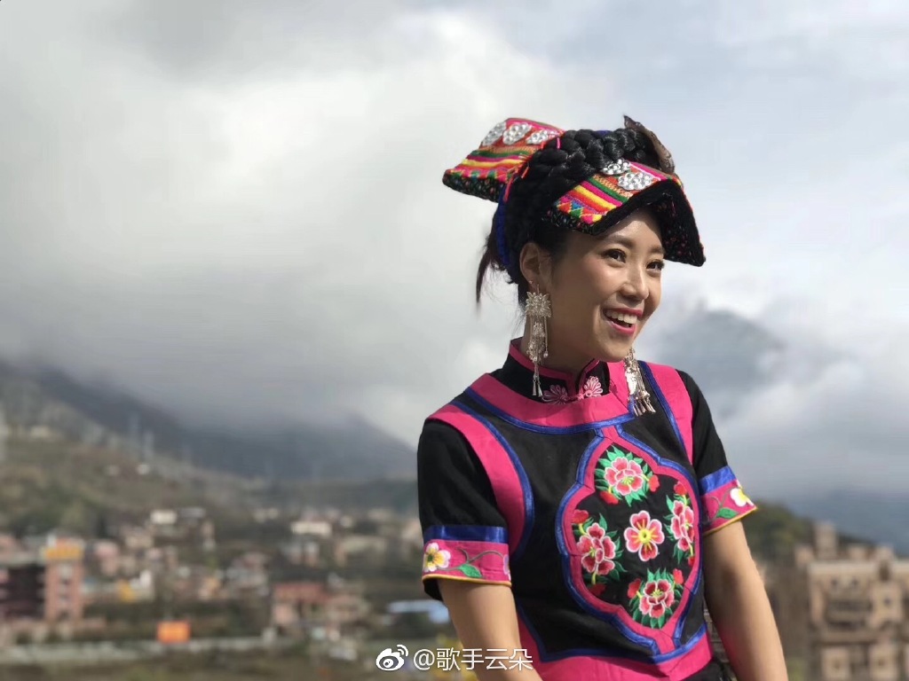 云朵为什么不嫁刀郎(刀郎与云朵结过婚吗)