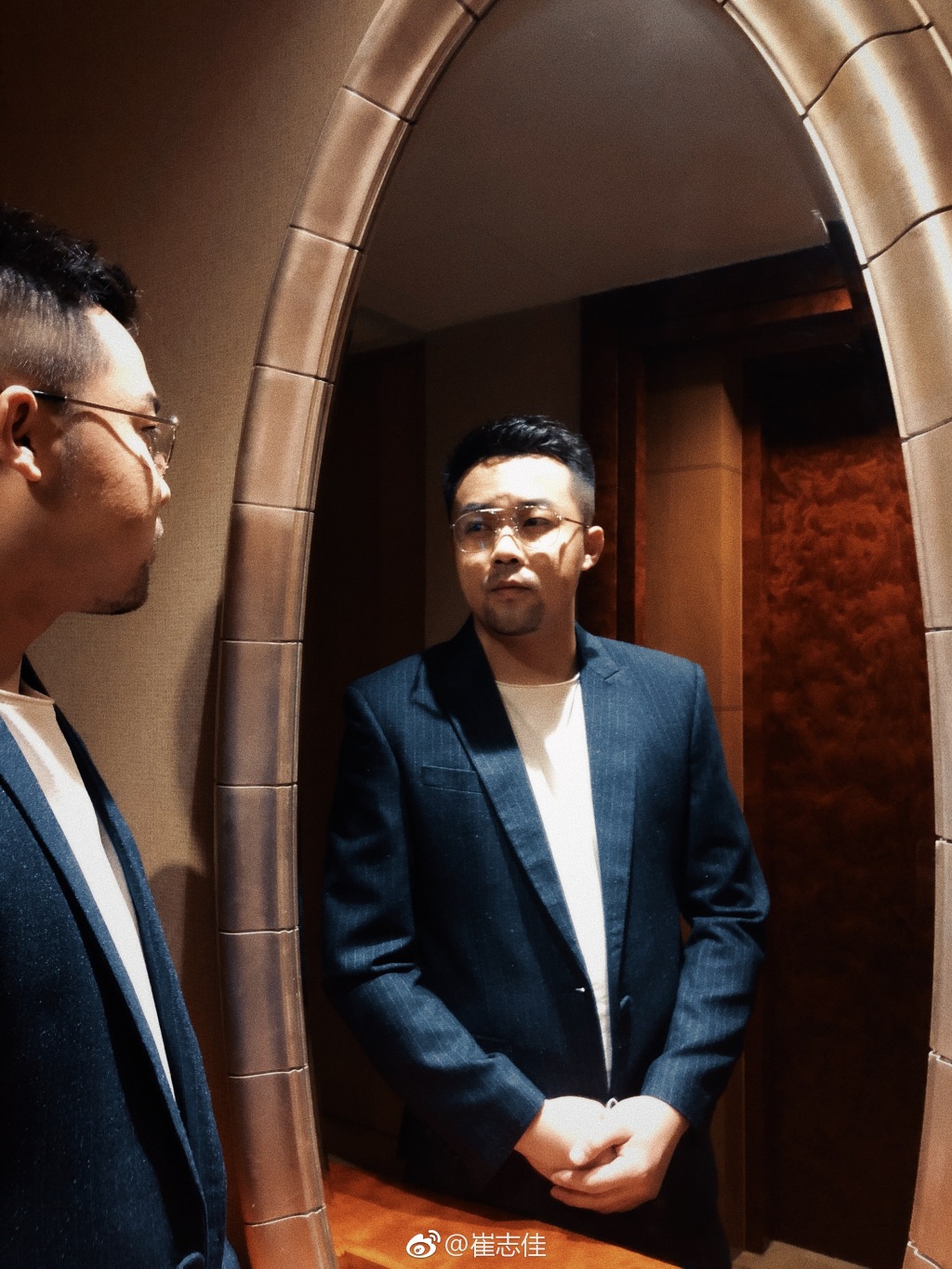 崔志佳得抑郁症了吗?崔志佳为什么骂德柏站(崔志佳的微博) 崔志佳得抑郁症了吗?崔志佳为什么骂德柏站(崔志佳的微博)