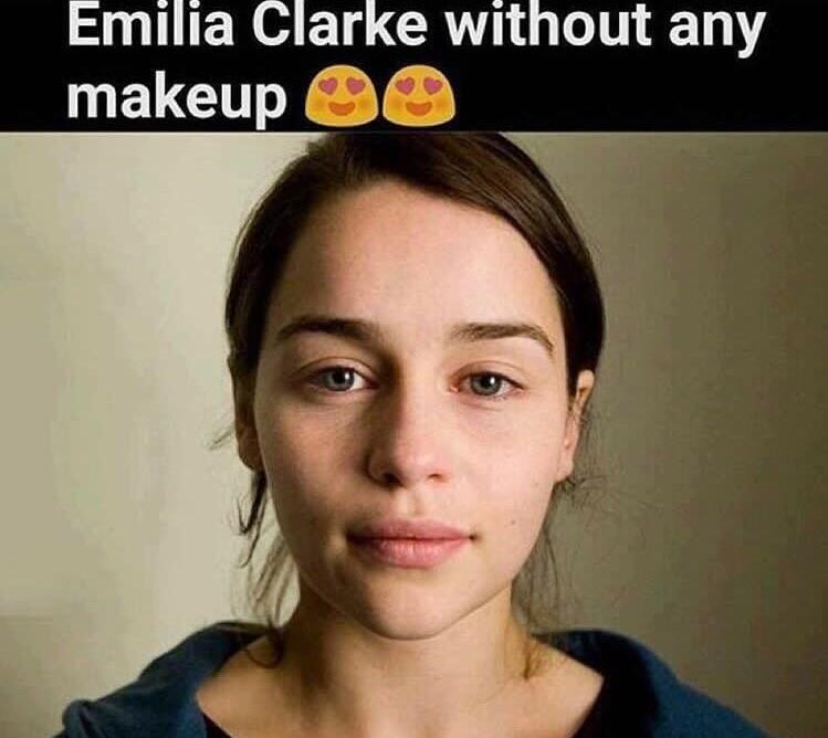 艾米莉亚·克拉克大笑起来太鬼畜了 艾米莉亚·克拉克大笑起来太鬼畜了