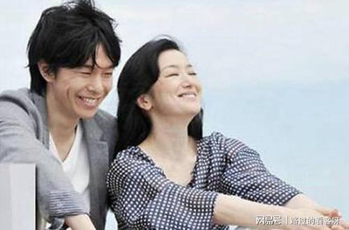 秋瓷炫韩佳人，韩国女性很羡慕秋瓷(韩佳人跟秋瓷炫长得太像)