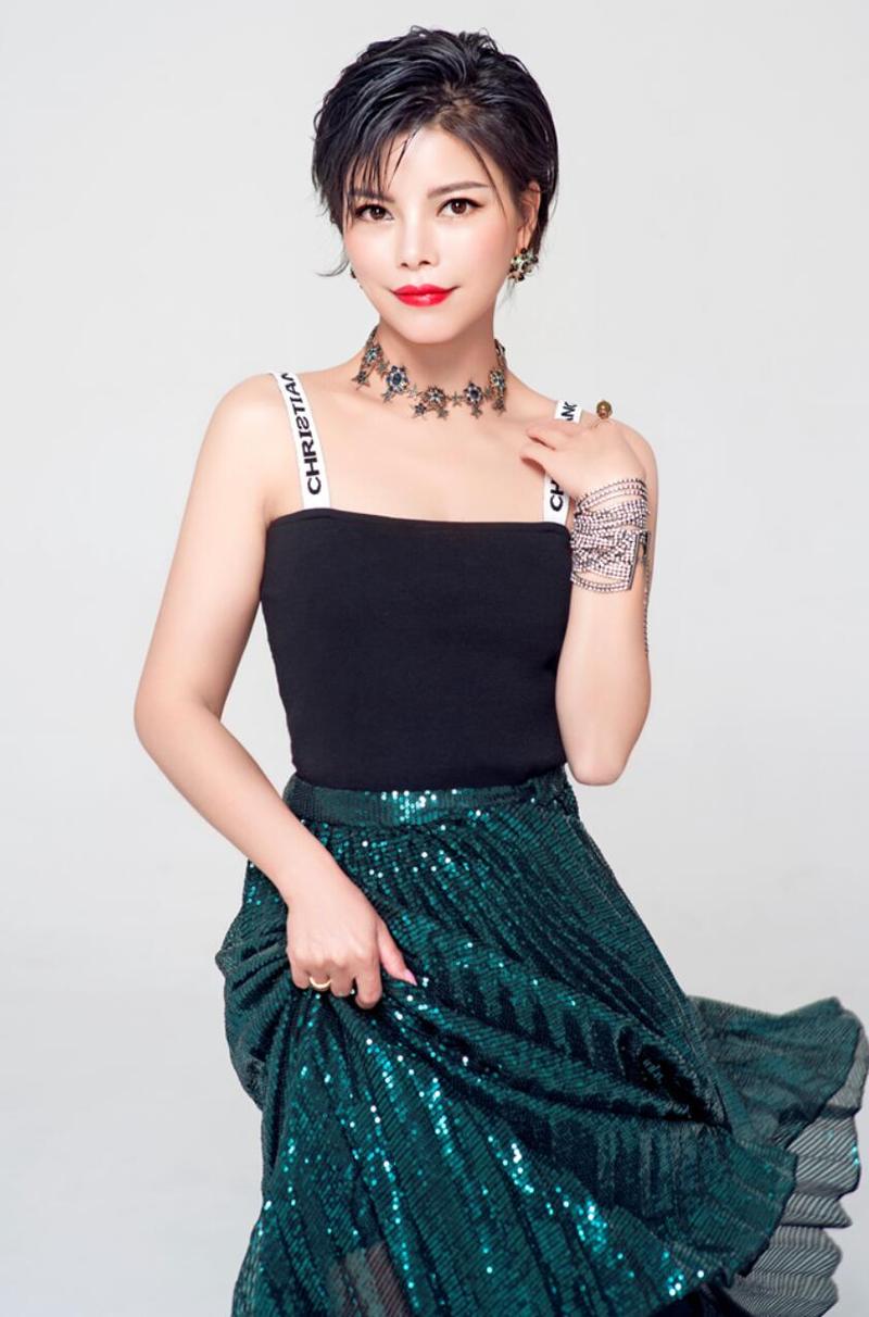 慕容晓晓资料，慕容晓晓的视频(慕容晓晓百度百科)