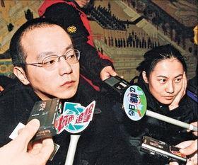 窦唯王菲为什么离婚,王菲窦唯哪年(王菲和窦唯结婚几年)