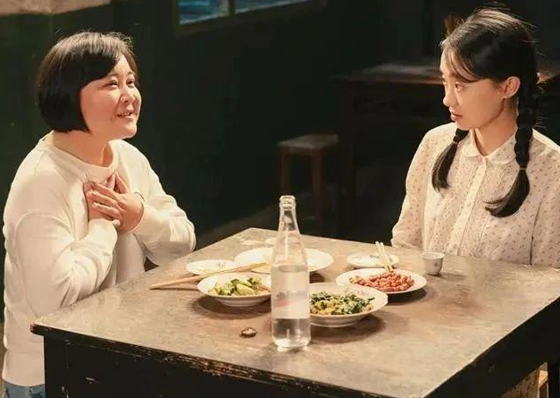 你好李焕英演员表所有人，丁嘉丽(你好李焕英的扮演者)